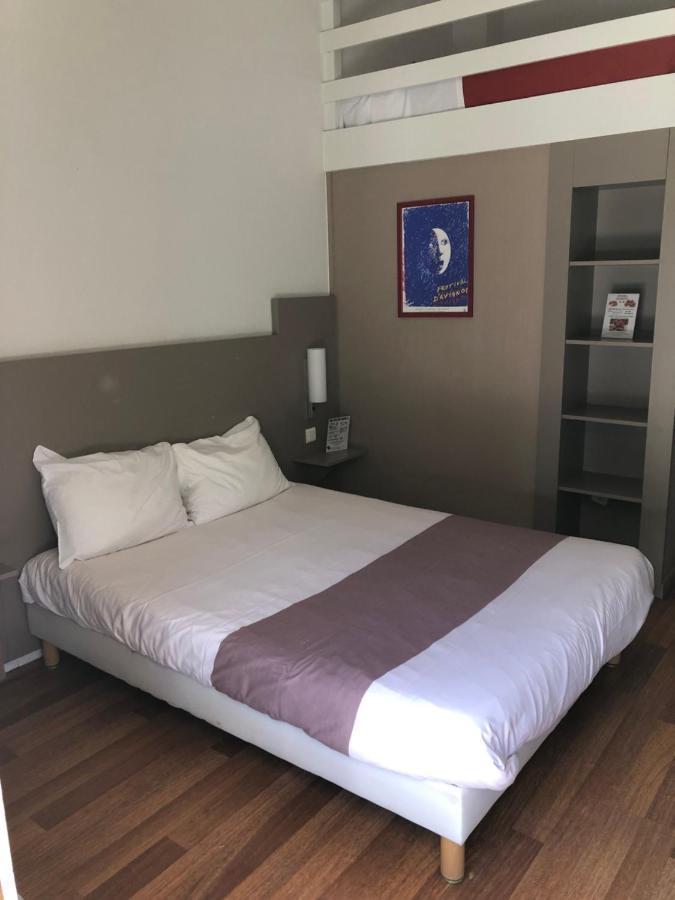 Hotel Cristol Avignon Buitenkant foto