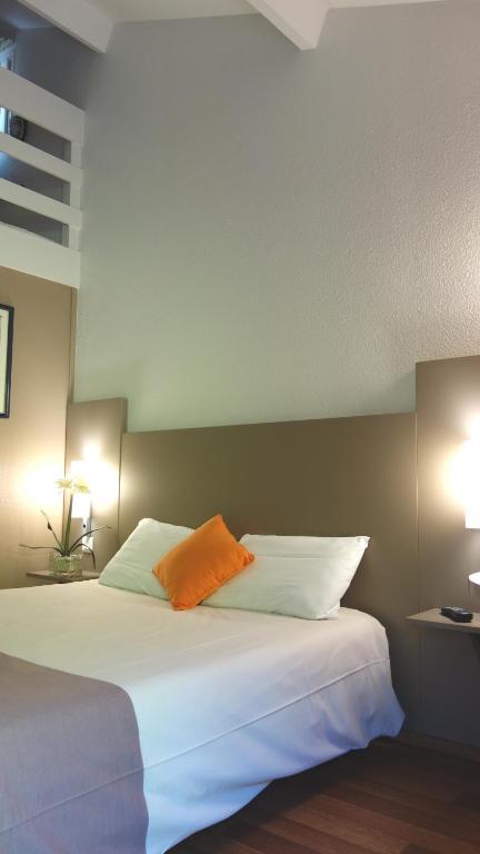 Hotel Cristol Avignon Kamer foto