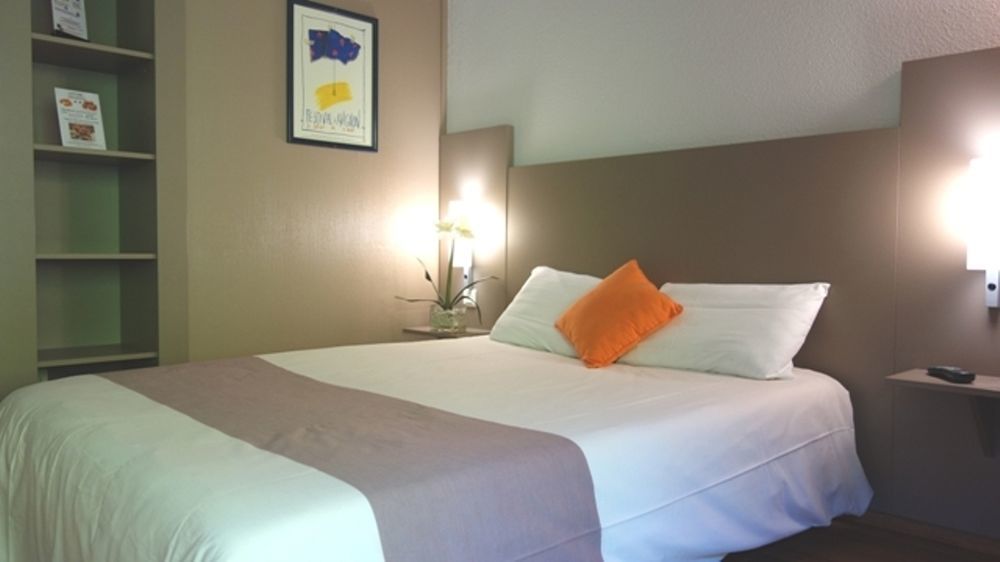 Hotel Cristol Avignon Buitenkant foto
